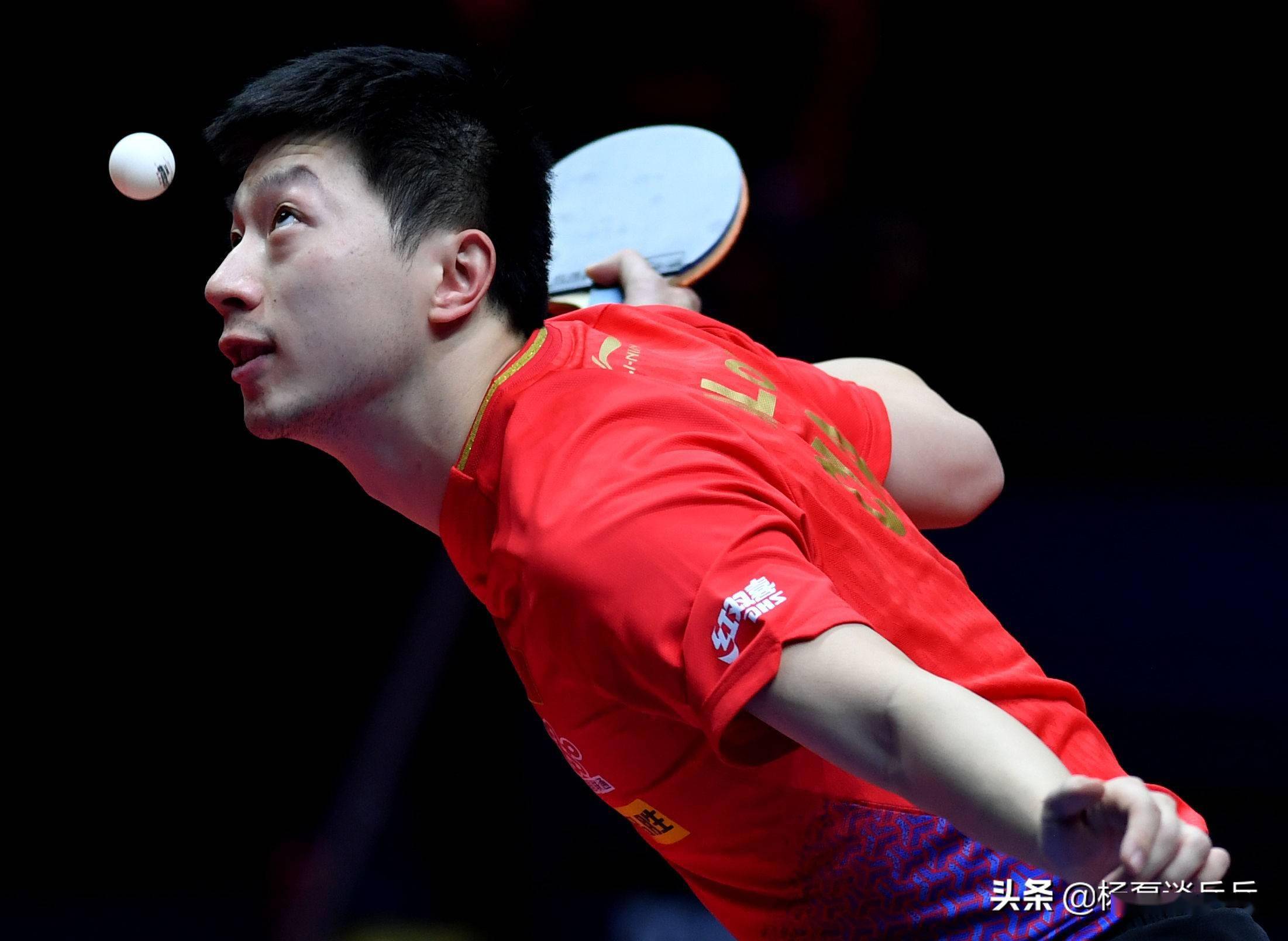 球队间辗转 球队间辗转