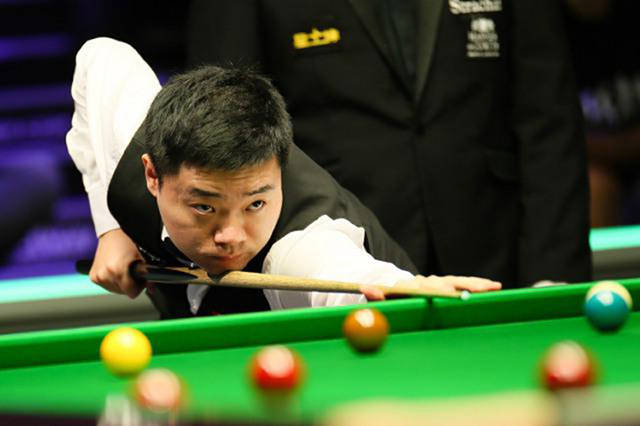 现代足球世 现代足球世