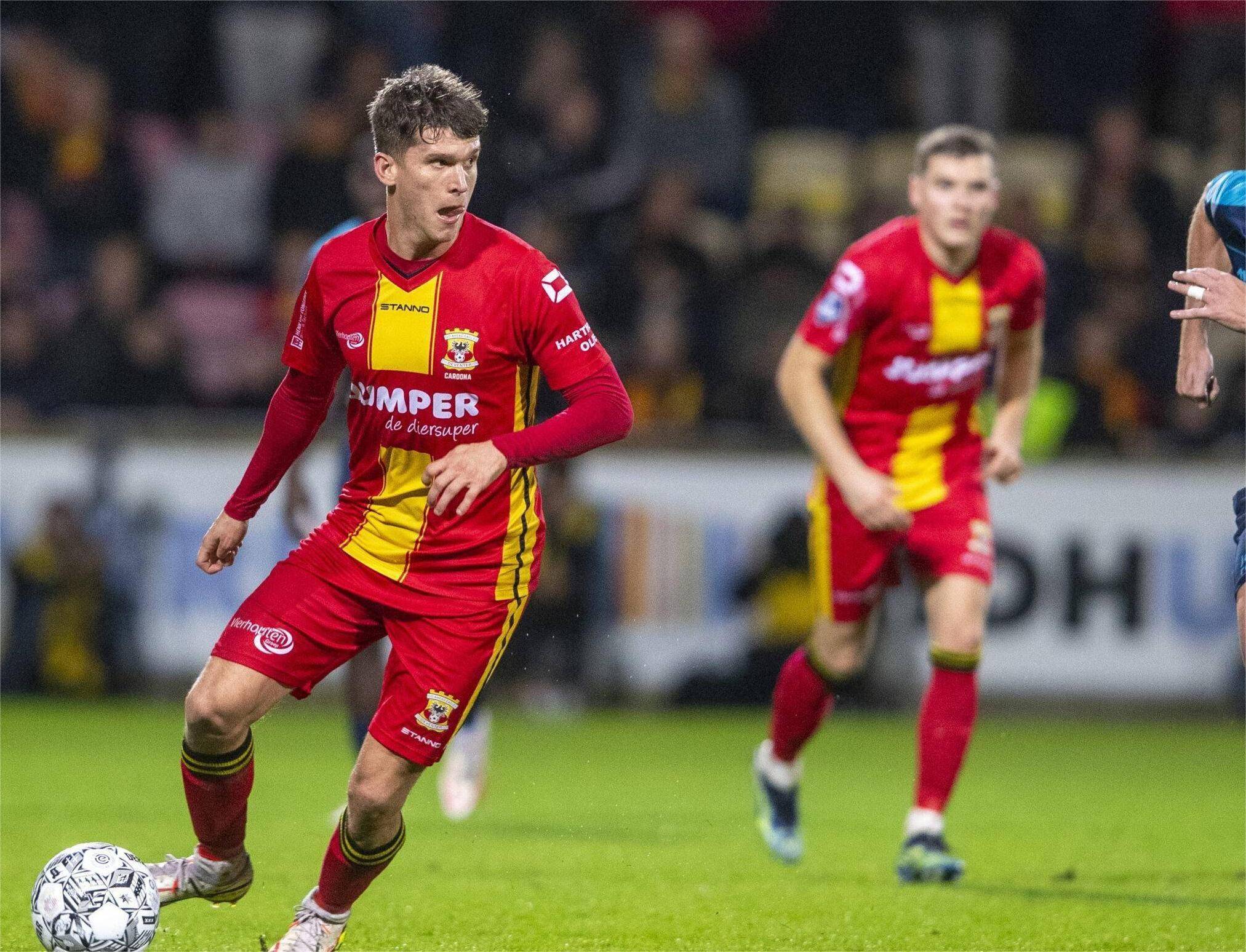 美媒更新30支球队首发实力排名：凯尔特人17，湖人第10，勇士第6