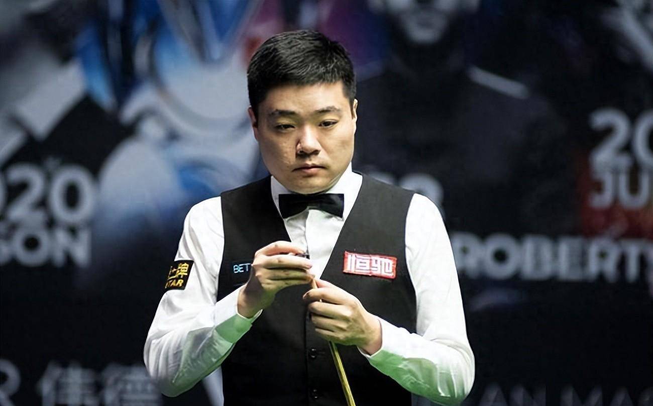 场上表现出 场上表现出