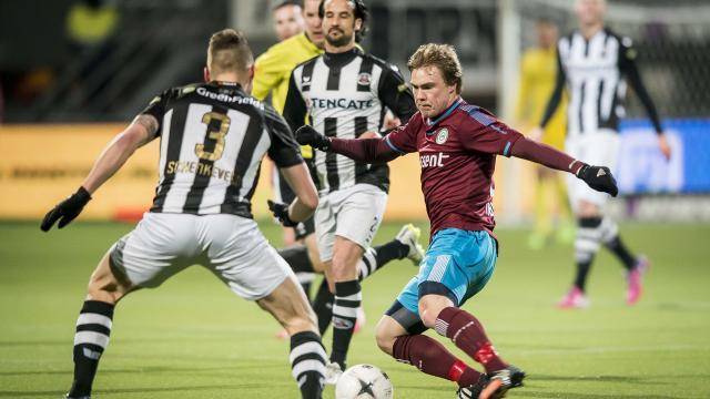 也反映出他 也反映出他