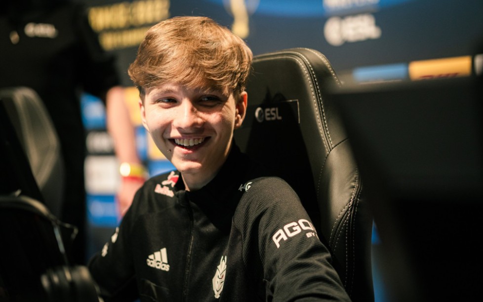 接影响到他 接影响到他