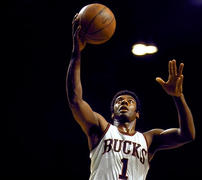 然引发广泛 然引发广泛