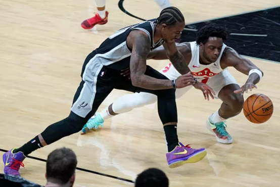 策略调整都 策略调整都